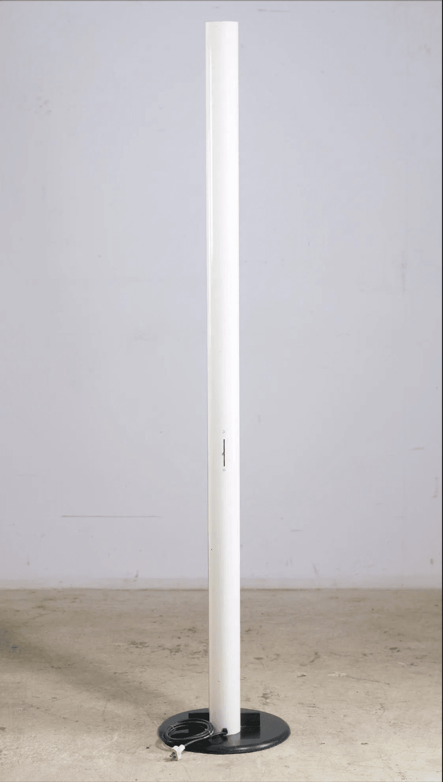 Vetta Nero™ Floor Lamp (1970s) - Futura's Studio