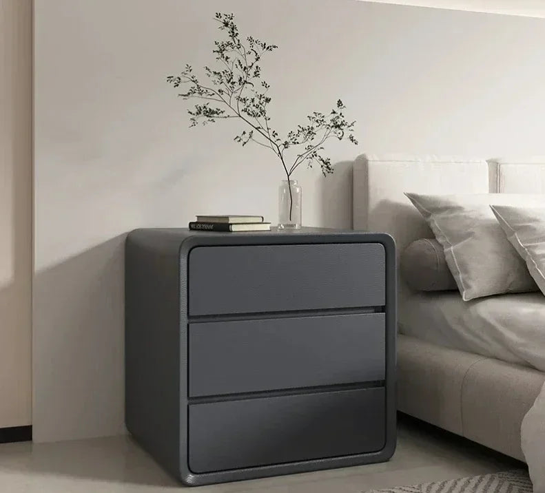 Solari™ – Luxe Bedside Dresser