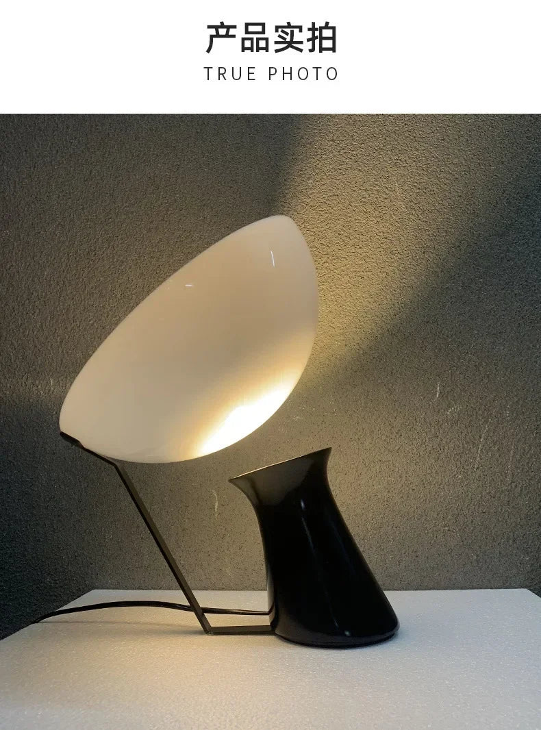 modern black table lamp- shadow