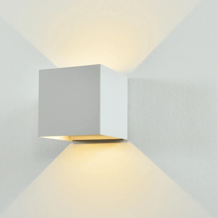 smart motion sensor light-white