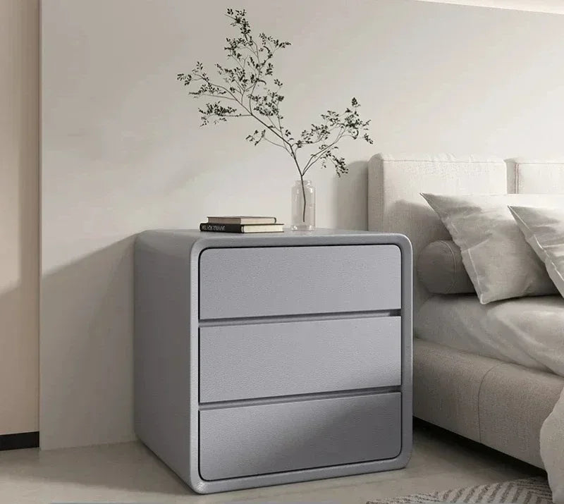 Solari™ – Luxe Bedside Dresser