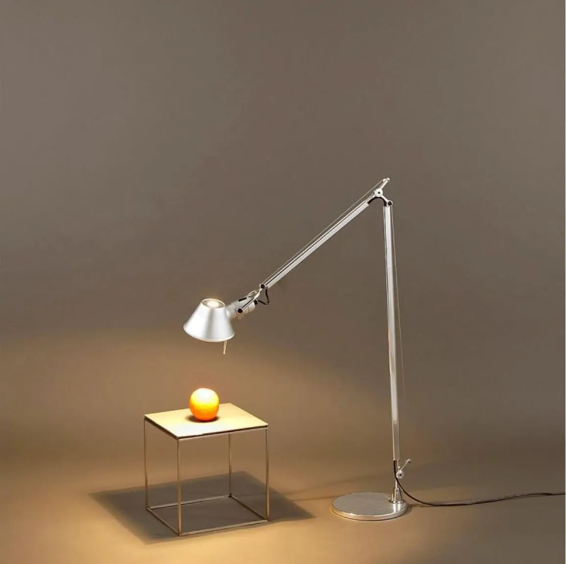 Luminária de chão Tolomeo Vintage Luxe