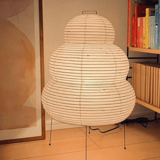 Three-Layer akari floor lamp - Futura's Studio light mood
