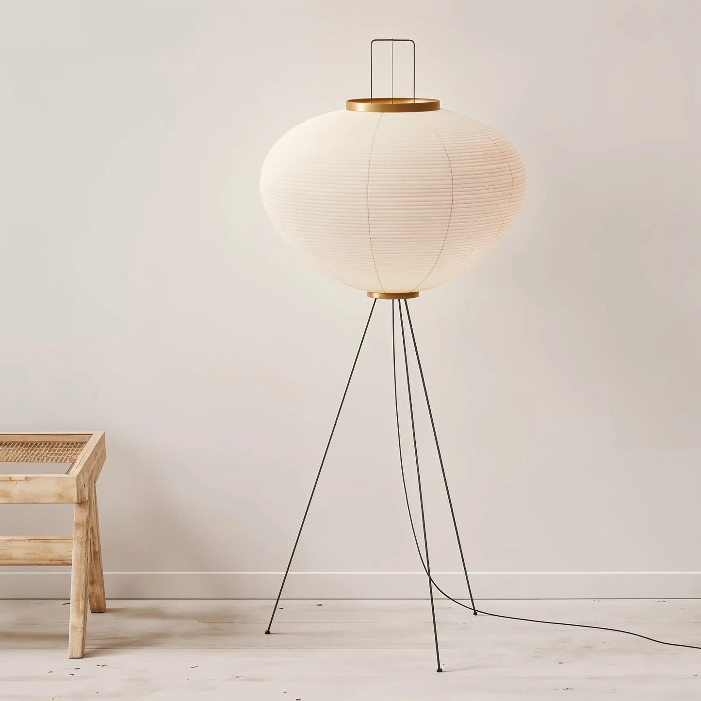 Bubble Tripod Akari Lamp - Futura's Studio - Warm Light -