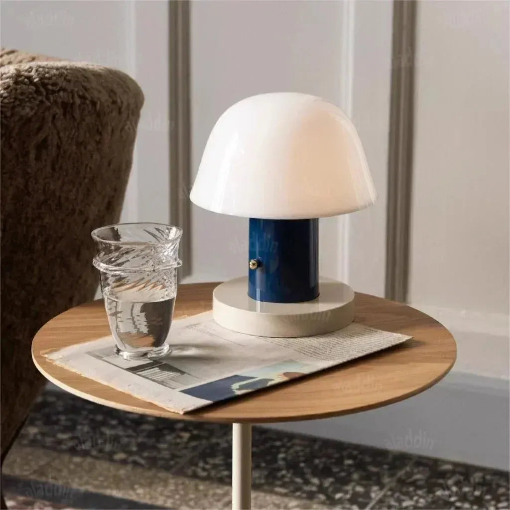 Retro Danish Table Lamp - Futura's Studio - Navy -