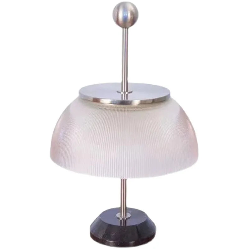 led table lamp- close