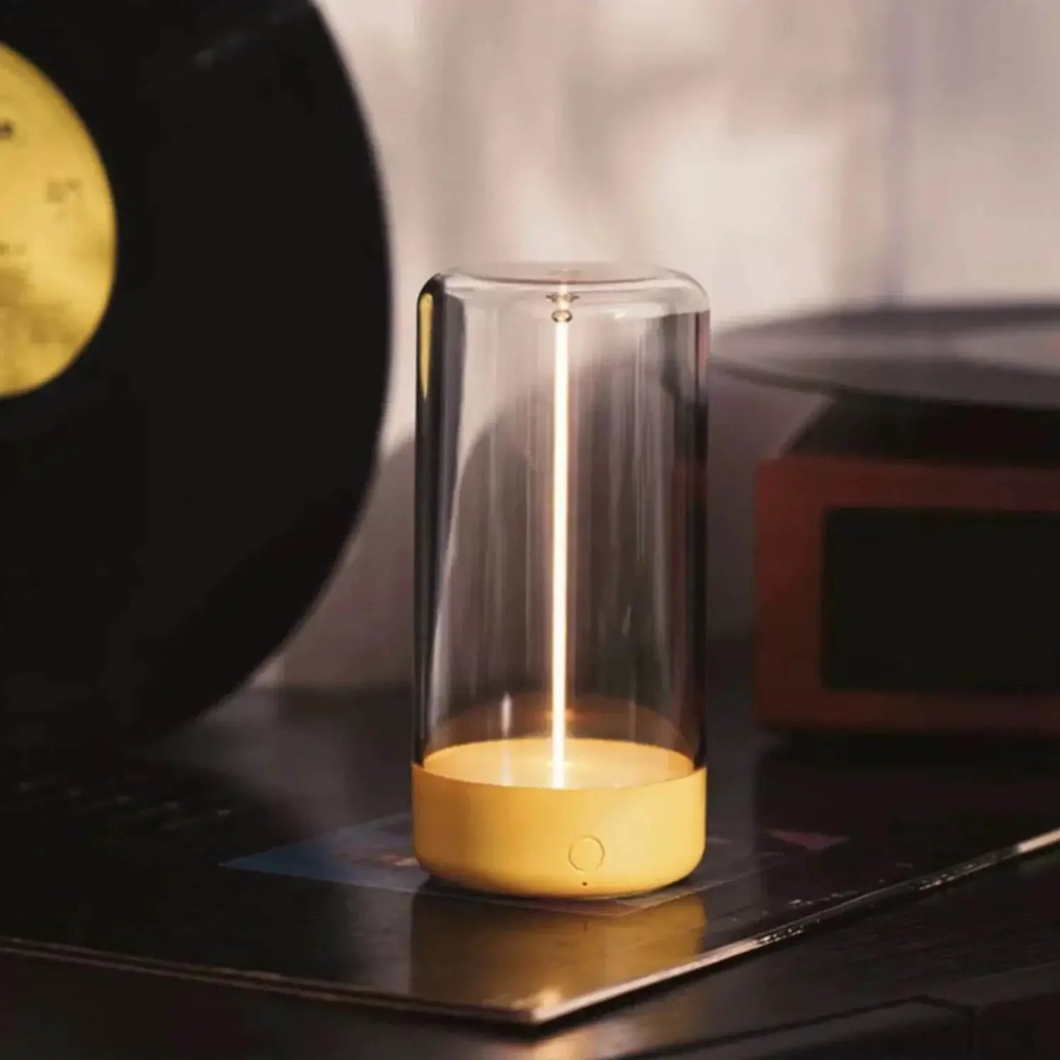 Magnetic LED Filament Desk Lamp - Futura’s Studio